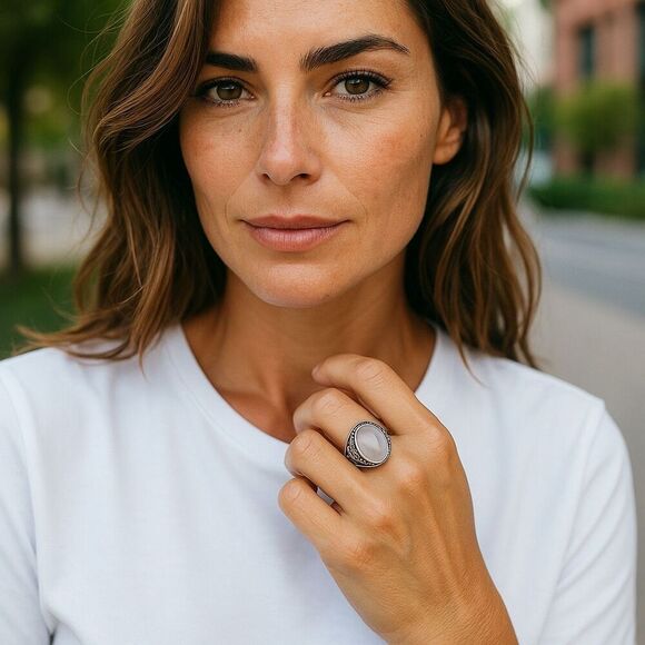 Natural Rose Quartz Gemstone Ring Oval Framed Size 6 New - Picture 6 of 6